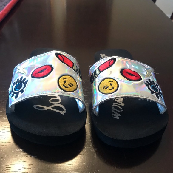 Sam Edelman Eli Patch Slides - Picture 2 of 2